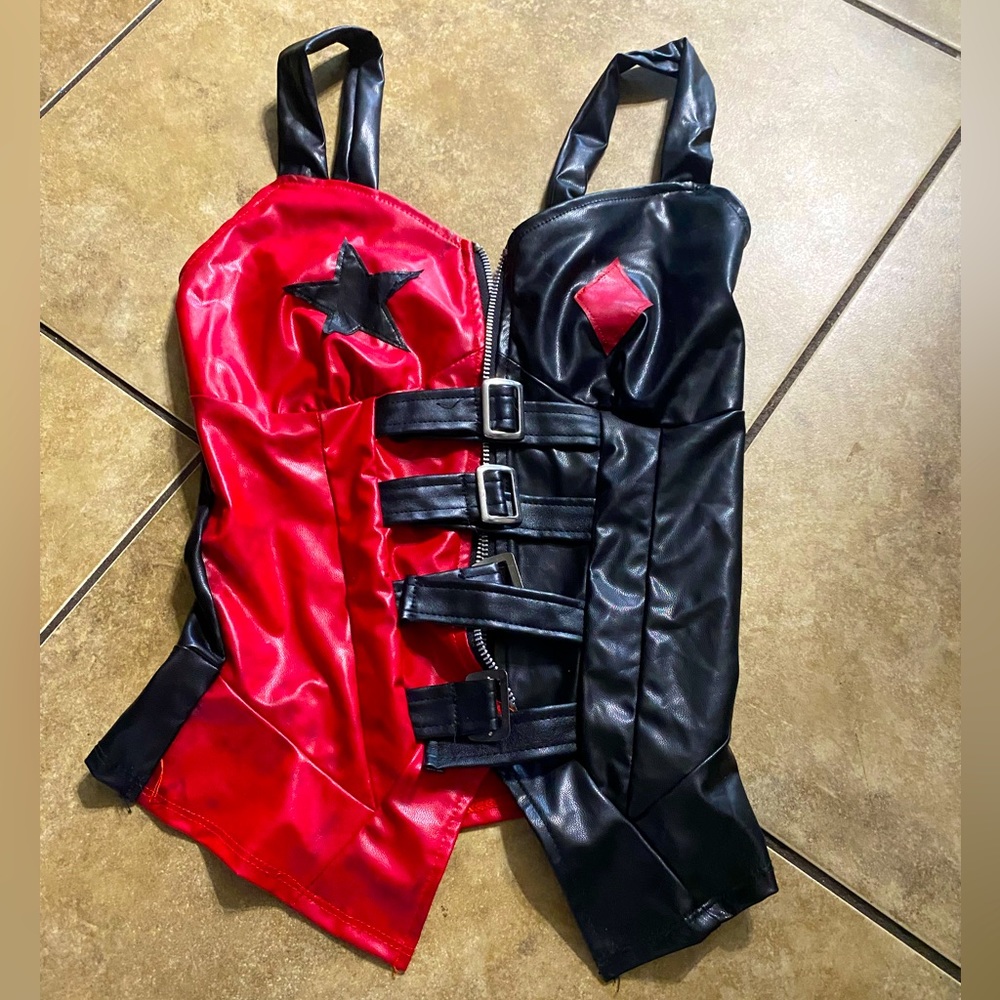 COPY - harley quinn costume top